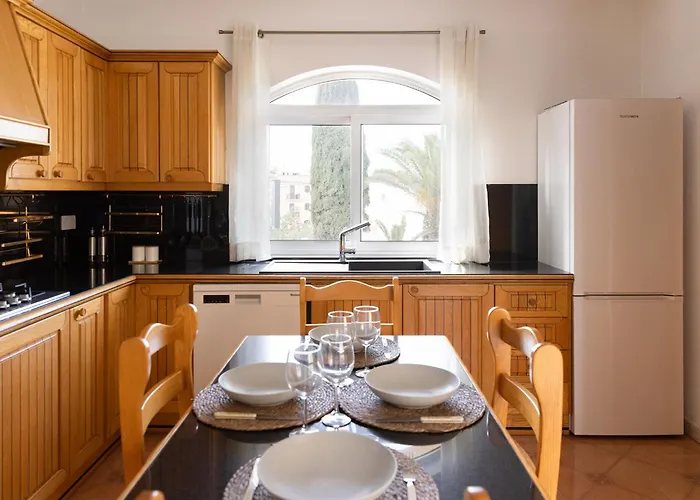 In St Julian's With Private Pool By Arco Collection Вилла *