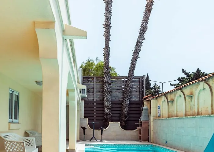 Willa In St Julian's With Private Pool By Arco Collection *